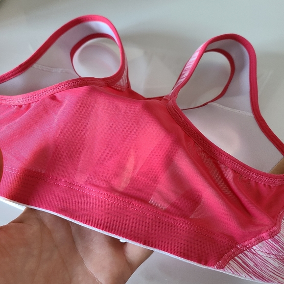 Lululemon Racerback Bra - Picture 6 of 9